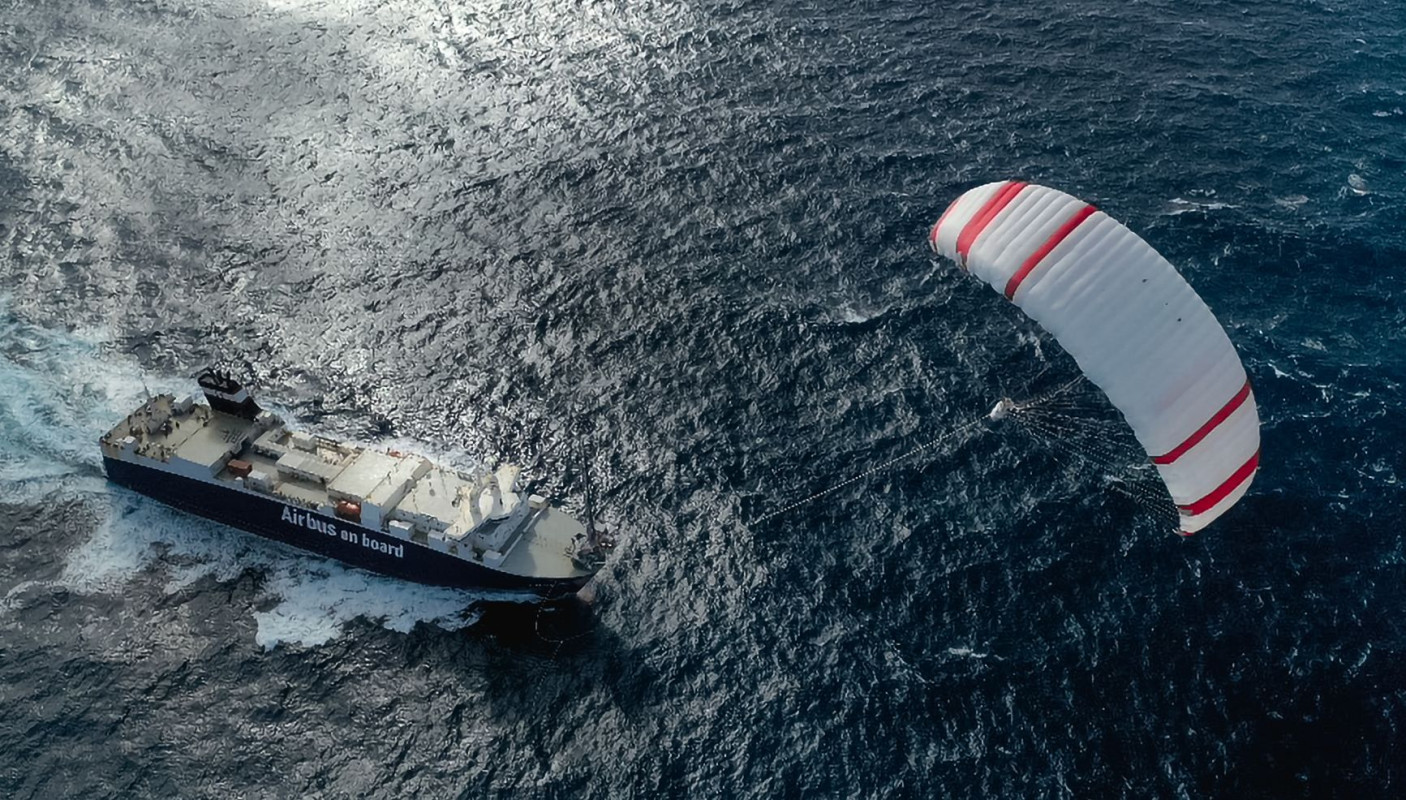 Giant kite pulling a cargo ship; Image Airseas