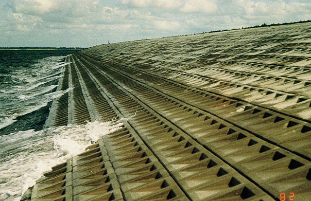 Dike in Netherlands; Image Wikipedia